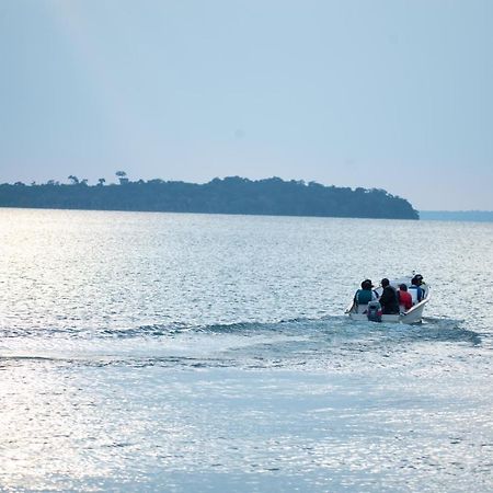 Mirembe Resort Beach Hotel Ssese Kalangala Екстериор снимка