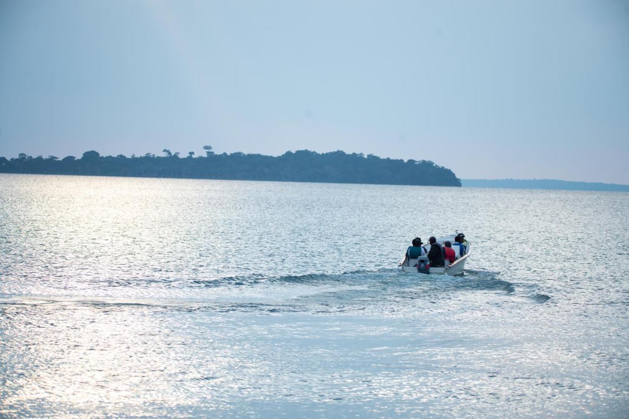 Mirembe Resort Beach Hotel Ssese Kalangala Екстериор снимка