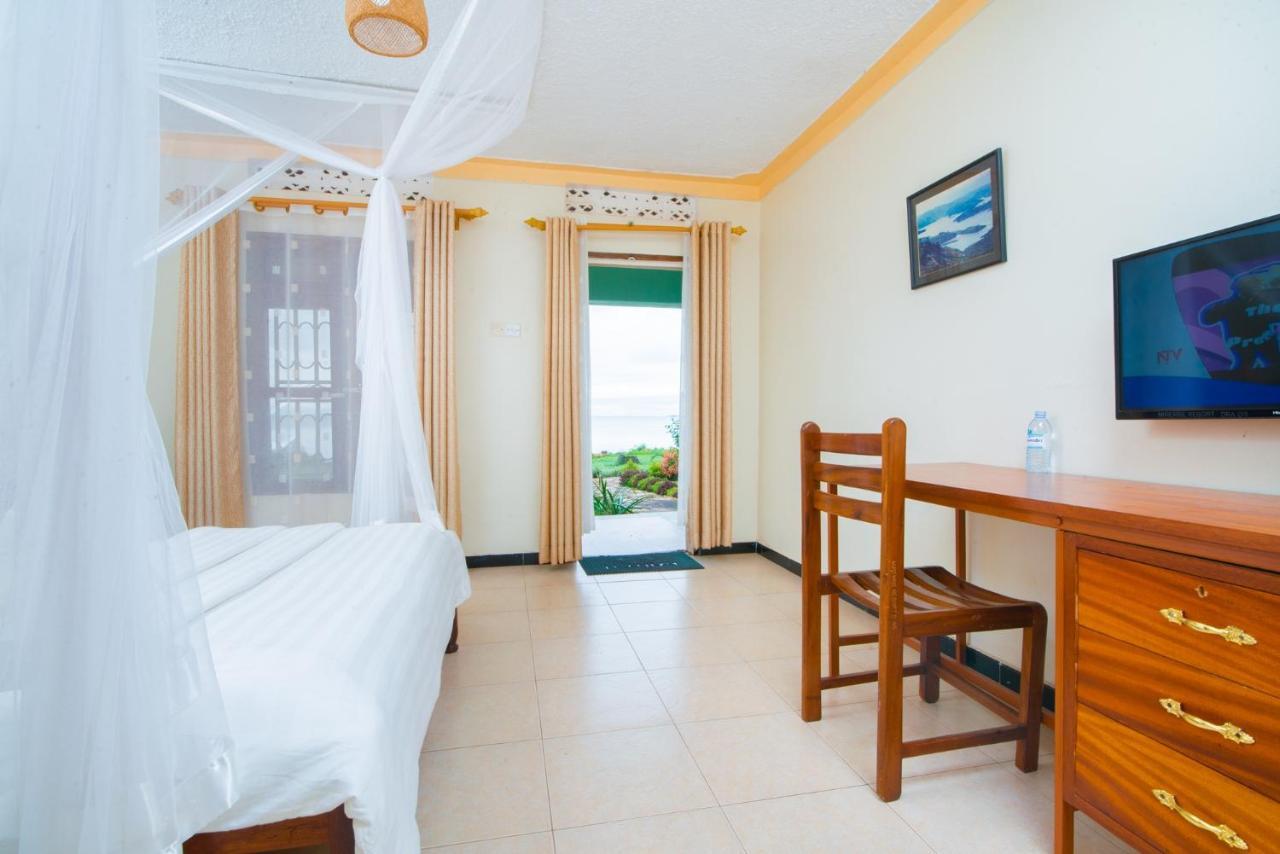 Mirembe Resort Beach Hotel Ssese Kalangala Екстериор снимка
